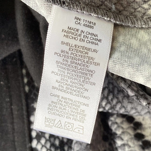 Michael Kors Womens Sz 8 Black Snake Skin Print Pencil Skirt Back Zip Stretch - Picture 5 of 9